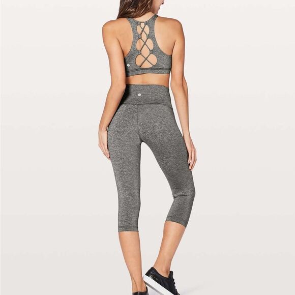 Lululemon Tied To It Sports Bra in Heathered Black Size 4 - Picture 2 of 7